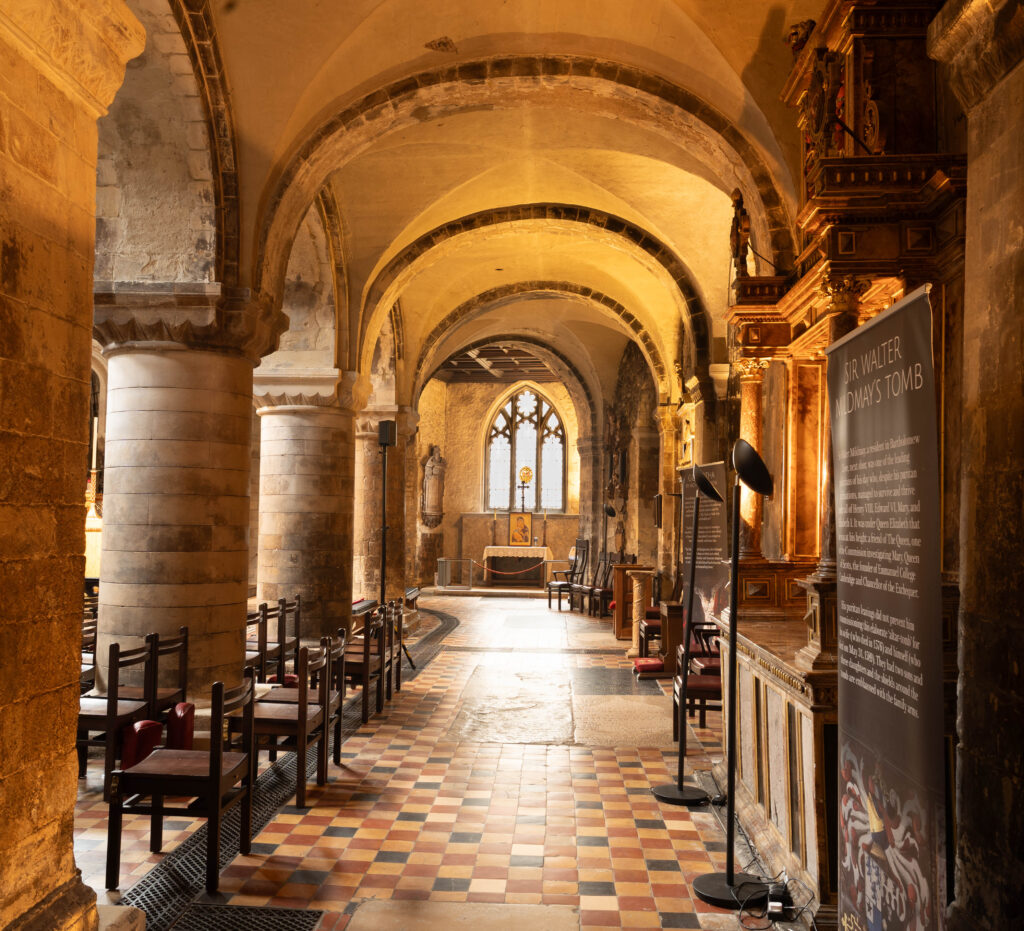 Bartolomeu's Church, London. Sony 24mm 1.4